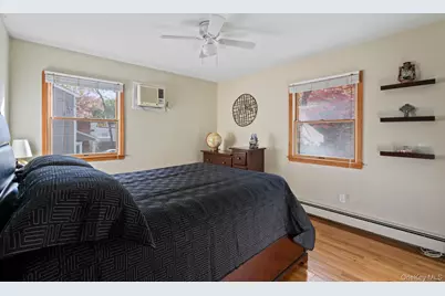 99 Shirley Court, Smithtown, NY 11787 - Photo 27