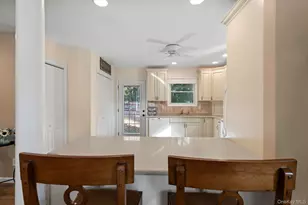 99 Shirley Ct, Smithtown, NY 11787 - Photo 21