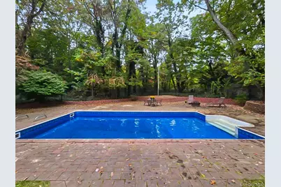 99 Shirley Court, Smithtown, NY 11787 - Photo 39