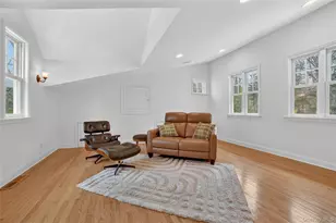 360 Crow Hill Rd, Mount Kisco, NY 10549 - Photo 39