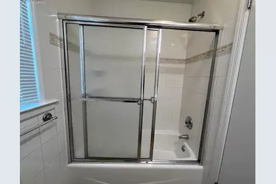 100 Manhasset Avenue #B2, Port Washington, NY 11050 - Photo 11