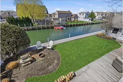 114 Araca Road, Babylon, NY 11702 - Photo 25