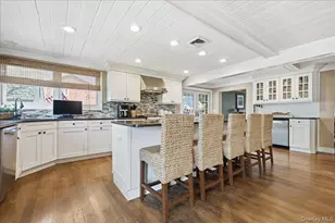 114 Araca Rd, Babylon, NY 11702 - Photo 15