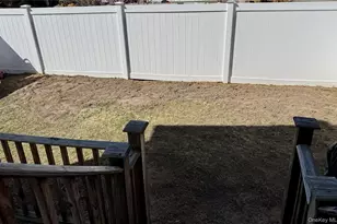 87 N Howell Ave, Centereach, NY 11720 - Photo 19