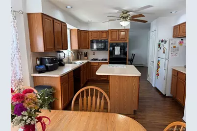 87 N Howell Avenue, Centereach, NY 11720 - Photo 5