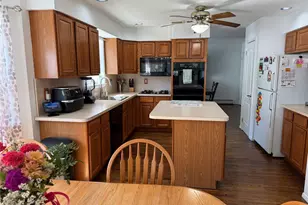 87 N Howell Ave, Centereach, NY 11720 - Photo 5