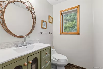 493 Chappaqua Road, Briarcliff Manor, NY 10510 - Photo 17