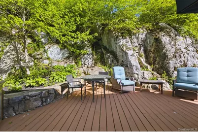 493 Chappaqua Road, Briarcliff Manor, NY 10510 - Photo 39