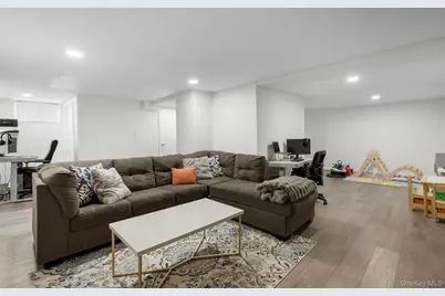 70 Breckenridge Avenue, Port Chester, NY 10573 - Photo 19