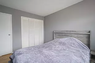 70 Boulevard Ave, West Islip, NY 11795 - Photo 19