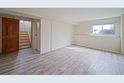 70 Boulevard Avenue, West Islip, NY 11795 - Photo 25