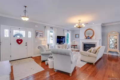 23 Swan Hollow, New Windsor, NY 12553 - Photo 5