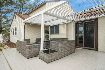 99 Rustic Avenue, Medford, NY 11763 - Photo 35