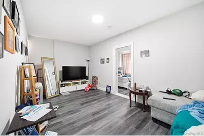 3018 Paulding Avenue, Bronx, NY 10469 - Photo 9