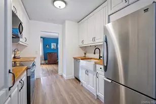 310 Candee Ave, Sayville, NY 11782 - Photo 13