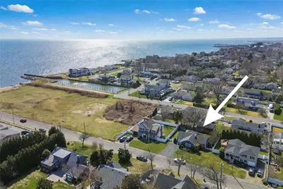 310 Candee Avenue, Sayville, NY 11782 - Photo 35