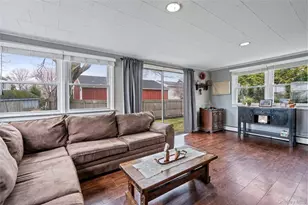 310 Candee Ave, Sayville, NY 11782 - Photo 19