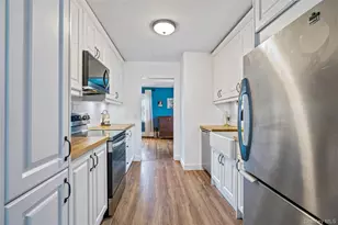 310 Candee Ave, Sayville, NY 11782 - Photo 11