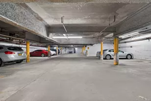 100 Clinton Ave, Mineola, NY 11501 - Photo 23