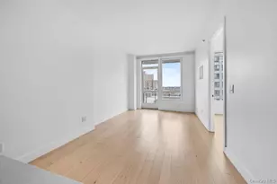 136-18 Maple Ave, Flushing, NY 11355 - Photo 5