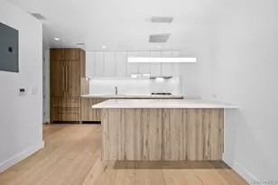 136-18 Maple Ave, Flushing, NY 11355 - Photo 11