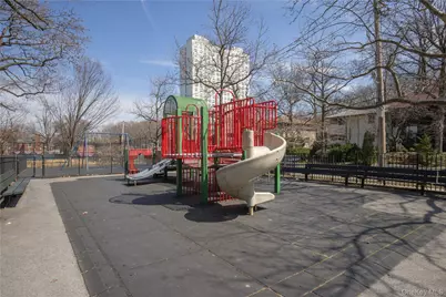 5410 Mosholu Avenue, Bronx, NY 10471 - Photo 23