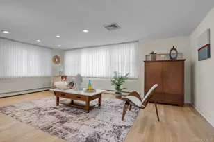 10 Thompson Dr, East Rockaway, NY 11518 - Photo 11