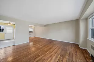 2492 6th Ave, East Meadow, NY 11554 - Photo 7