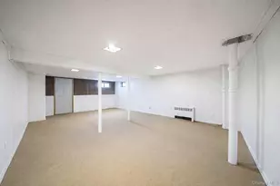 2492 6th Ave, East Meadow, NY 11554 - Photo 17