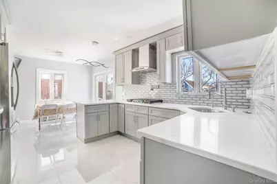 81-28 252nd Street, Bellerose, NY 11426 - Photo 7