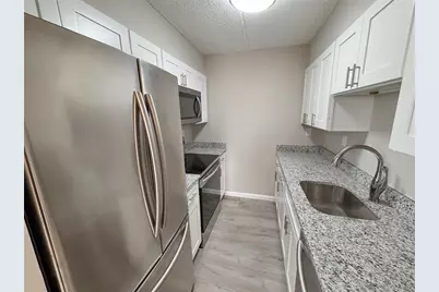 160 Academy Street #9G, Poughkeepsie, NY 12601 - Photo 9