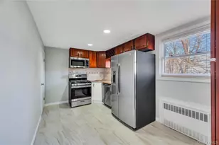 120-11 218th St, Cambria Heights, NY 11411 - Photo 21