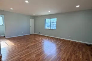 153-16 110th Rd, Jamaica, NY 11433 - Photo 3