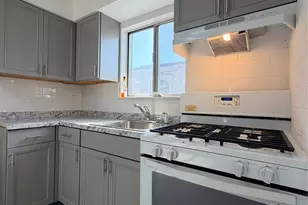 153-16 110th Rd, Jamaica, NY 11433 - Photo 7