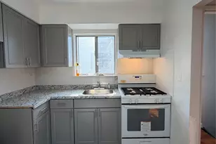 153-16 110th Rd, Jamaica, NY 11433 - Photo 5