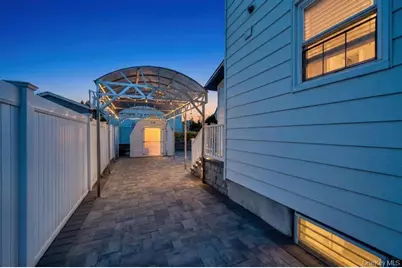 78 Claridge Avenue, Elmont, NY 11003 - Photo 27