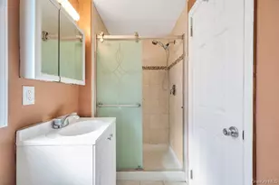 78 Claridge Ave, Elmont, NY 11003 - Photo 21