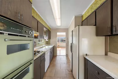 53 Sweetfield Circle, Yonkers, NY 10704 - Photo 7