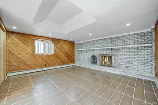 676 Bohemia Pkwy, Sayville, NY 11782 - Photo 7