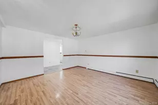 676 Bohemia Pkwy, Sayville, NY 11782 - Photo 3