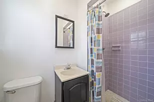 676 Bohemia Pkwy, Sayville, NY 11782 - Photo 17