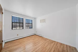 676 Bohemia Pkwy, Sayville, NY 11782 - Photo 15