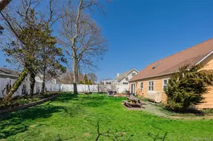26 Allegheny Dr E, Farmingville, NY 11738 - Photo 27