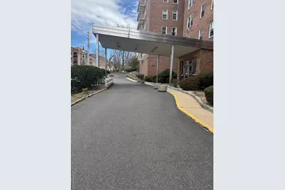 300 North Broadway #2MN, Yonkers, NY 10701 - Photo 1