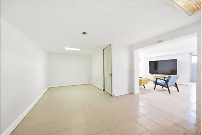 421 Dunham Avenue, Mount Vernon, NY 10553 - Photo 33