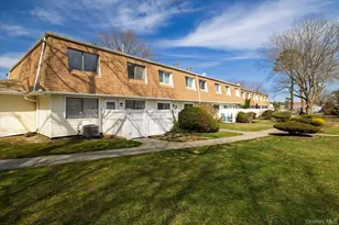 64 Storm Dr, Holtsville, NY 11742 - Photo 3