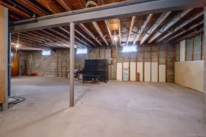 272 E Chester Street, Kingston, NY 12401 - Photo 21