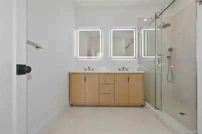 55 Stuyvesant Plaza, Mount Vernon, NY 10552 - Photo 29