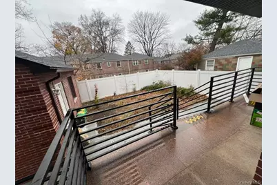 6114 Cloverdale Blvd, Bayside, NY 11364 - Photo 9