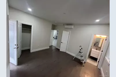 6114 Cloverdale Blvd, Bayside, NY 11364 - Photo 5